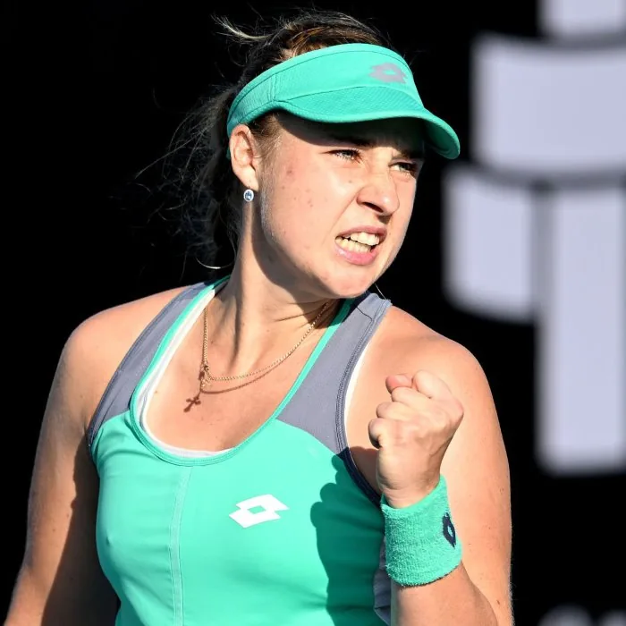 Blinkova vs Alexandrova: Expect a High-Scoring Clash on Hard Court